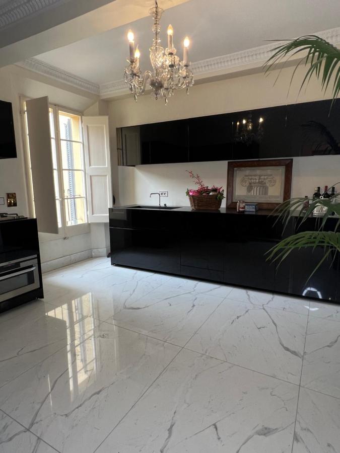 Castiglione 27 Luxury Suite — Photos 1